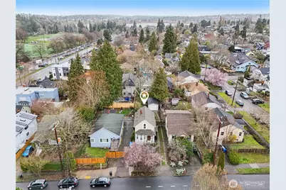 1420 N 50th Street, Seattle, WA 98103 - Photo 1