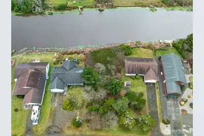 569 Canal Drive NE, Ocean Shores, WA 98569 - Photo 3