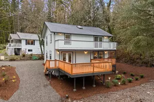 7605 NE Hidden Cove Rd, Bainbridge Island, WA 98110 - Photo 25