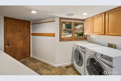 8515 192nd Street SW, Edmonds, WA 98026 - Photo 17