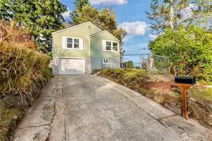 3110 11th St, Bremerton, WA 98312 - Photo 1