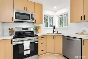 3110 11th St, Bremerton, WA 98312 - Photo 13