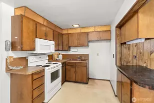 2020 Sandra Ave, Centralia, WA 98531 - Photo 9