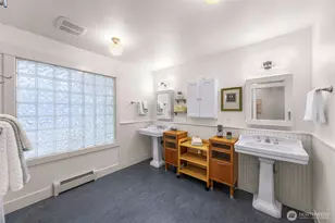 3445 SE Camano Dr, Camano Island, WA 98282 - Photo 27