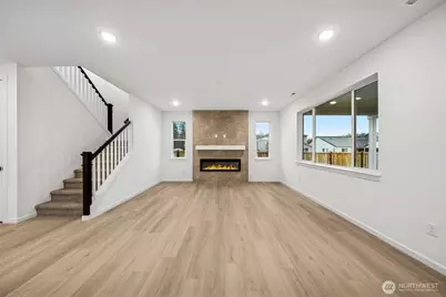 793 S Davis #105, Buckley, WA 98321 - Photo 3