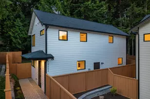 10602 NE 137th Pl, Kirkland, WA 98034 - Photo 21