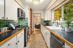 2197 Highland Dr, Camano Island, WA 98282 - Photo 27