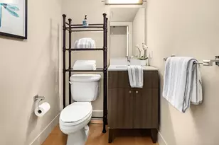 530 Broadway E, Seattle, WA 98102 - Photo 5