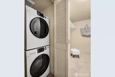 530 Broadway E #236, Seattle, WA 98102 - Photo 11