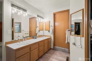 18412 SE 277th Pl, Covington, WA 98042 - Photo 17