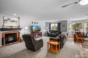 6512 75th Dr NE, Marysville, WA 98270 - Photo 9