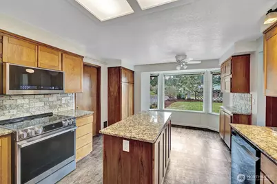 9121 229th Street E, Graham, WA 98338 - Photo 5