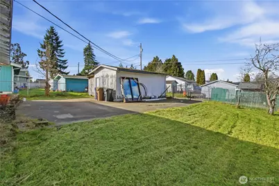 1113 E 61st Street, Tacoma, WA 98404 - Photo 17