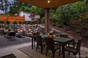 1027 McGilvra Blvd E, Seattle, WA 98112 - Photo 31
