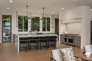 1027 McGilvra Blvd E, Seattle, WA 98112 - Photo 9