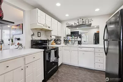 629 Cedar Avenue S #A202, Renton, WA 98057 - Photo 11