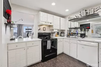 629 Cedar Avenue S #A202, Renton, WA 98057 - Photo 9