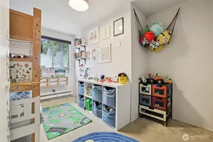 629 Cedar Ave S, Renton, WA 98057 - Photo 17