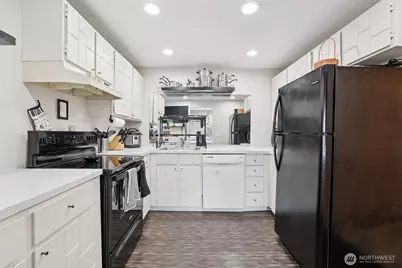 629 Cedar Avenue S #A202, Renton, WA 98057 - Photo 11