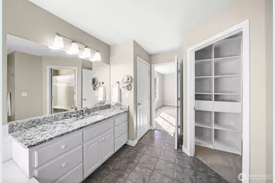 2021 Broadhurst Place, Wenatchee, WA 98801 - Photo 21