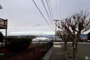 522 E 32nd St, Tacoma, WA 98404 - Photo 3