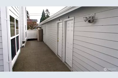 522 E 32nd Street, Tacoma, WA 98404 - Photo 7