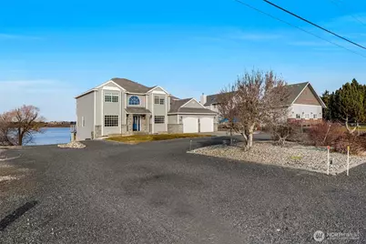 4114 Shorecrest Drive NE, Moses Lake, WA 98837 - Photo 5