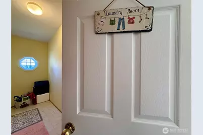 739 Park Avenue NE, Ocean Shores, WA 98569 - Photo 11