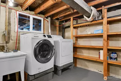 4221 S Willow Street S, Seattle, WA 98118 - Photo 21