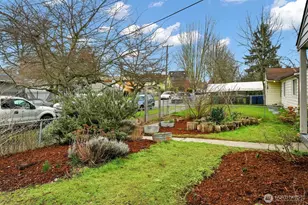 4221 S Willow Street S, Seattle, WA 98118 - Photo 27