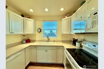 1046 Wawona Avenue SE, Ocean Shores, WA 98569 - Photo 9