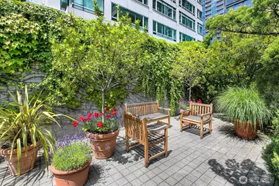 2021 1st Avenue #E8, Seattle, WA 98121 - Photo 31