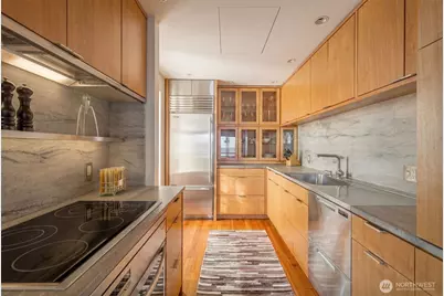 2021 1st Avenue #E8, Seattle, WA 98121 - Photo 5