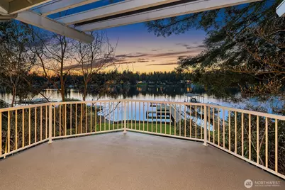 8901 NE 36th Street, Yarrow Point, WA 98004 - Photo 9