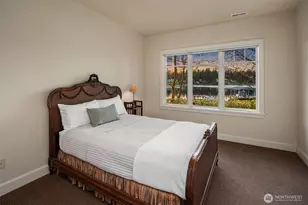 8901 NE 36th St, Yarrow Point, WA 98004 - Photo 27