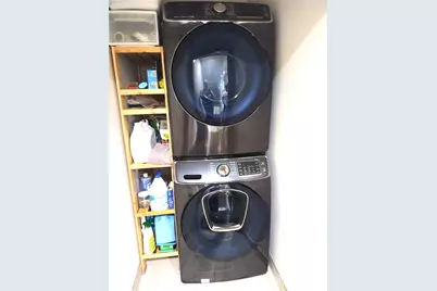 3932 1st Avenue NE, Seattle, WA 98105 - Photo 21