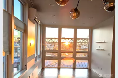 3932 1st Avenue NE, Seattle, WA 98105 - Photo 33