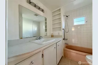 18501 52nd Avenue #6, Lynnwood, WA 98037 - Photo 17