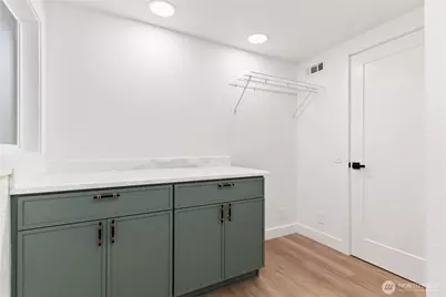 20733 Elberta Road, Lynnwood, WA 98036 - Photo 35