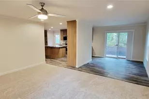 621 E Hyland Dr, Union, WA 98592 - Photo 11