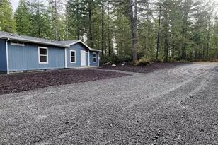 621 E Hyland Dr, Union, WA 98592 - Photo 3