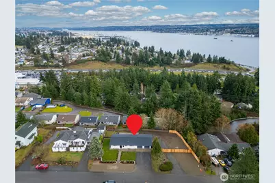 1270 Lansing Avenue, Bremerton, WA 98312 - Photo 3