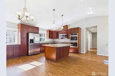 11414 26th Place SE, Lake Stevens, WA 98258 - Photo 3