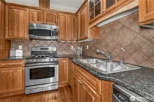 1020 1st St, Snohomish, WA 98290 - Photo 7