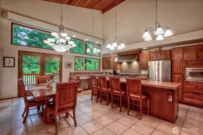 741 Hawthorn Lane, Easton, WA 98925 - Photo 5