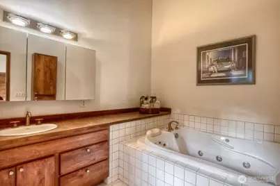 741 Hawthorn Lane, Easton, WA 98925 - Photo 9