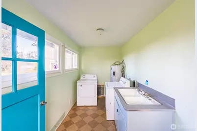 7171 Old Olympic Highway, Sequim, WA 98382 - Photo 15