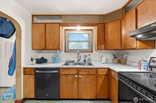 628 N Charlotte Ave, Bremerton, WA 98312 - Photo 11