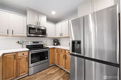 9917 2nd Place NE #16, Lake Stevens, WA 98258 - Photo 17