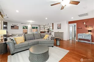 9905 194th Ave E, Bonney Lake, WA 98391 - Photo 9